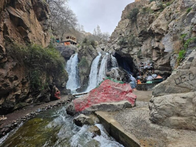 From Marrakec: Best Of Atlas Mountains, Lunch & Three Valley - What does the tour include?