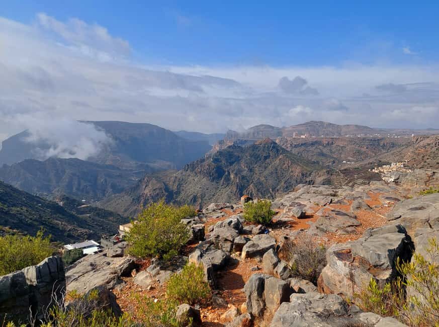 From Muscat: Nizwa and Jebel Akhdar Tour with Lunch - Transportation, Group Size, and Overall Value