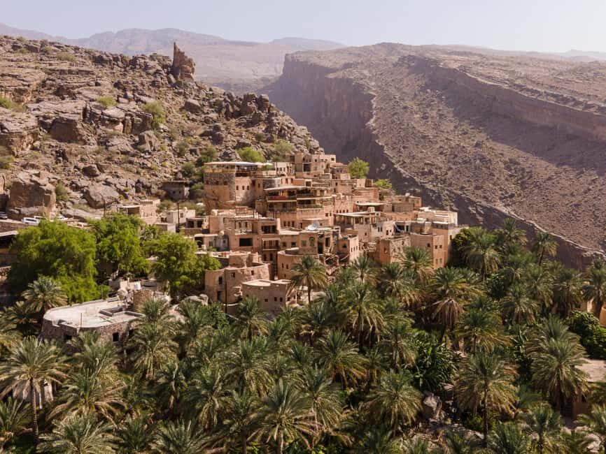 From Muscat: Wadi Al Arbaeen, Fins & Bimmah Coastal Tour