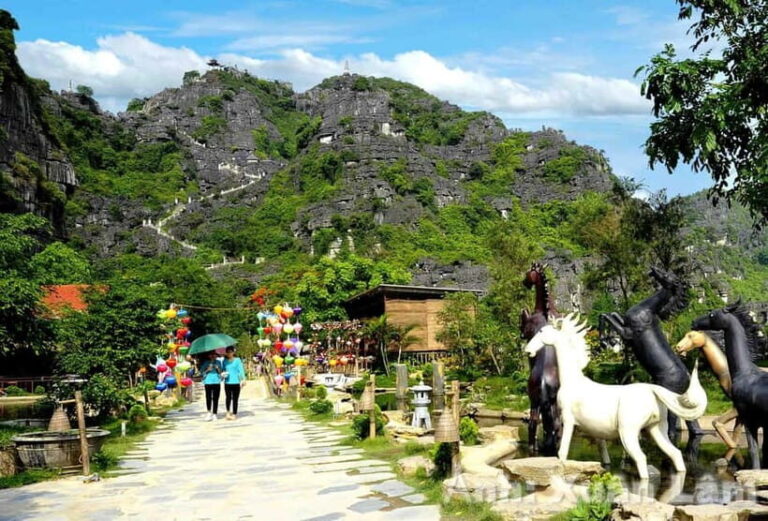 From Ninh Binh: Trang An boat, Mua Cave, Hoa Lu & Bich Dong - The Highlight: Trang An Boat Ride — Serenity on Water