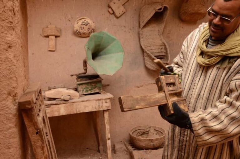 From Ouarzazate: Skoura Oasis, Kasbah & Dades Gorge Day Trip - Transport and Logistics