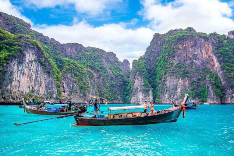 From Phi Phi islands: Phi Phi, Maya Area by longtail Boat - The Experience of Reviews: What Travelers Say