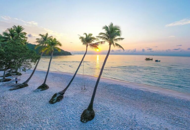 From Phu Quoc: Discover 4 Islands by Speedboat Full Day Tour - Exploring the Itinerary in Detail