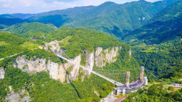 From Zhangjiajie: Glass Bridge & Furong Town Night Adventure - The Value of This Tour
