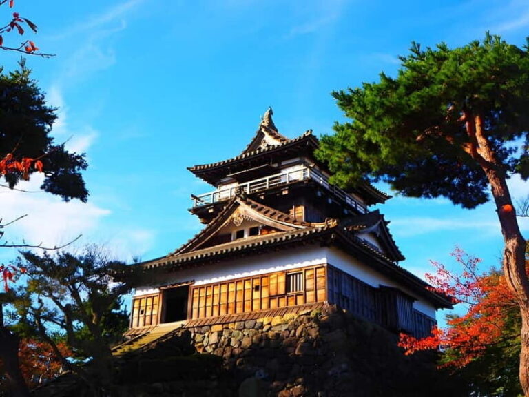 Fukui: Maruoka Castle Admission Ticket - FAQ