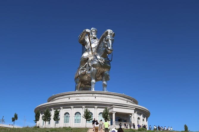 Full Day Chinggis Khaan Statue & Terelj NP Tour +Horseride, Eagle - The Authentic Charm of the Ariyabal Temple