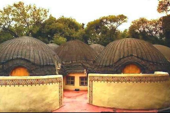 Full-Day Cradle of Human Kind and caves private - FAQ