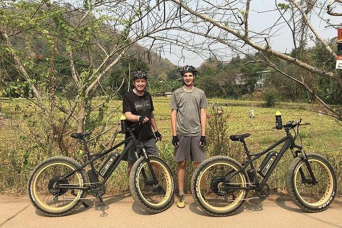 Full-day E-bike adventure Ping River and Nam Phrae (flat-hilly, GUIDED) - Detailed Breakdown of the Itinerary