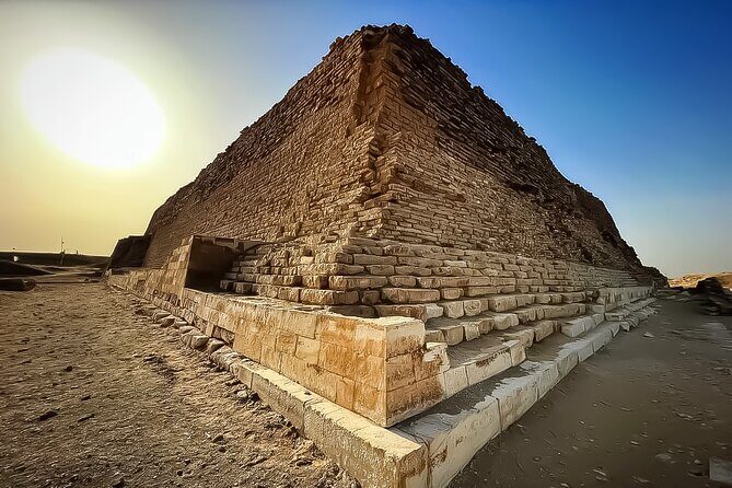 Full-Day Egypt Tour'Pyramids, Saqqara& Traditional Egyptian Lunch - What Makes This Tour Stand Out?