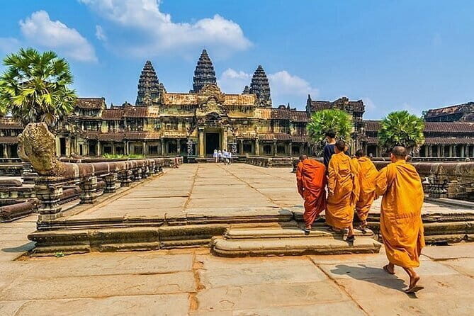Full-Day Guided Bicycle Tour in Angkor Wat Temple - Potential Considerations