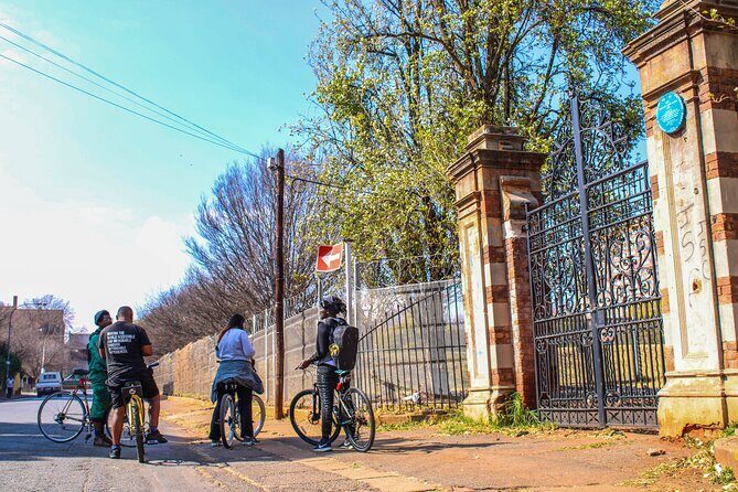 Full-day Johannesburg Bike Or Walking tour - With Transport - Why Choose This Johannesburg Tour?