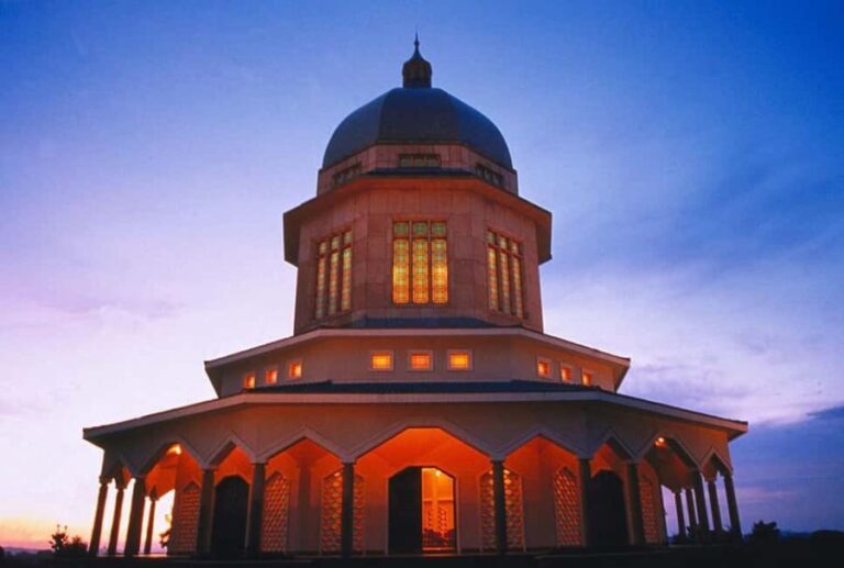 Full Day Kampala Religious Private Tour with Transfers - The Practicalities: What to Expect