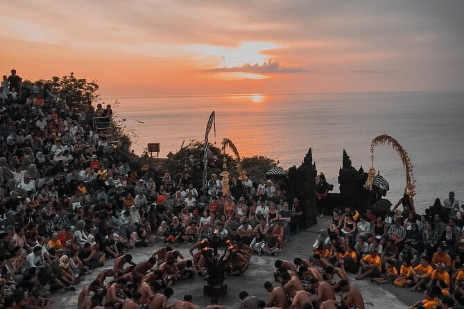 Full Day Private Tour to Ubud Waterfall and Uluwatu Sunset - Exploring the Day’s Itinerary: What You Can Expect
