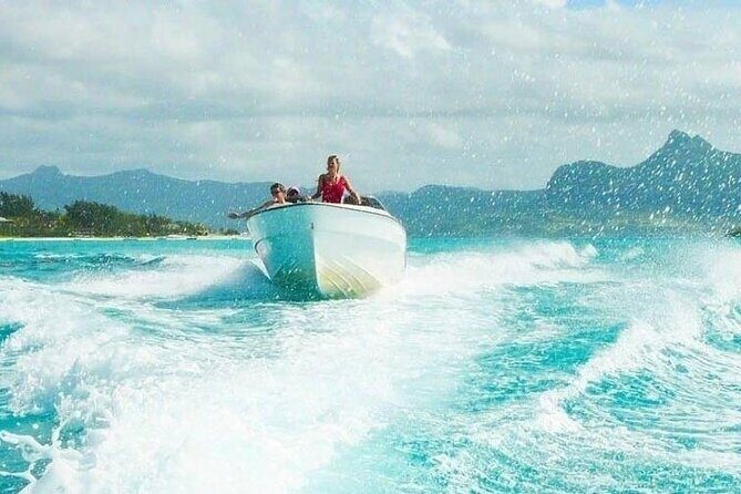 Full Day Shared Speed Boat in Ile Aux Cerfs Lunch & Transfer incl - The Value of This Tour