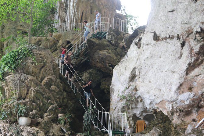 Full-Day Temple Tour Including Dragon Cave from Khao Lak - What Makes This Tour Stand Out
