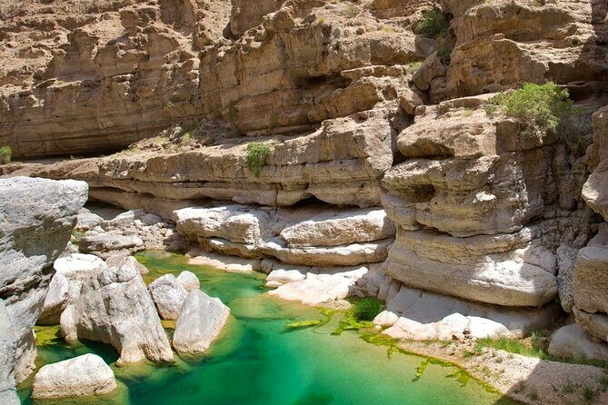 Full Day Tour in Wadi Shab - The Authentic Experience and Practicalities