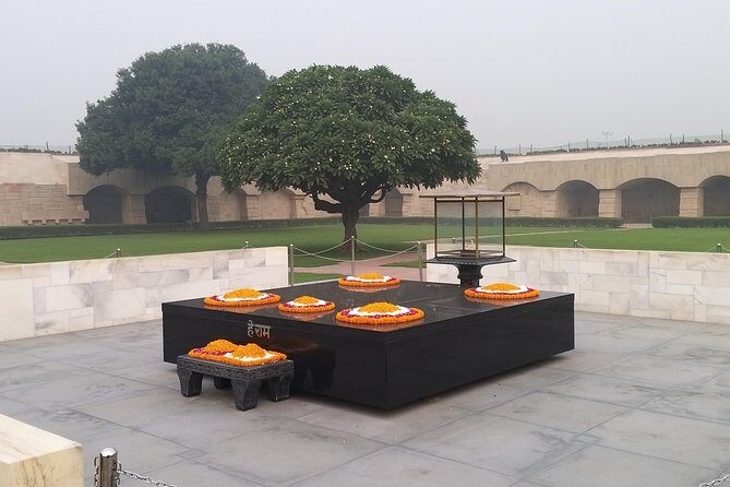 Full Day Tour of Delhi With Guide & Entrances - What’s Included and What’s Not?