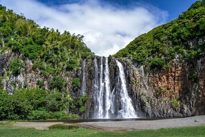 Full Day Tour of Reunion Island with Breakfast - Practical Details and Value