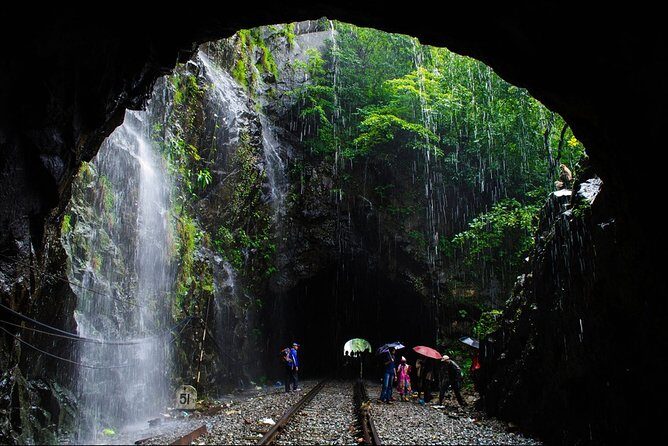 Full-Day Tour Old Goa Dudhsagar Falls and Spice Plantation - The Practicalities: What’s Included and What’s Not