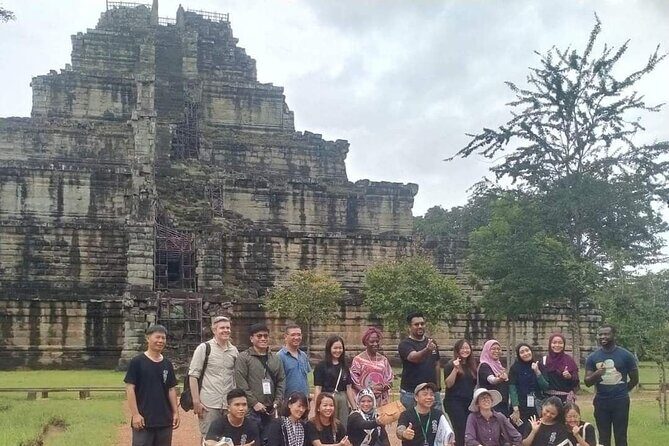 Full-Day Tour to Beng Mealea and Koh Ker Temple - Transportation and Group Dynamics