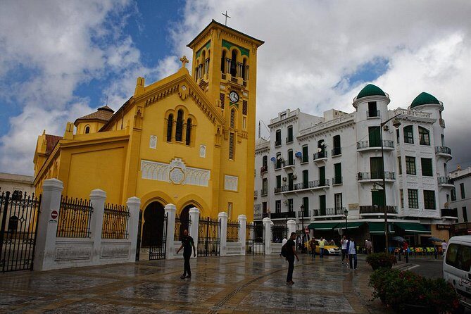 Full day trip to Chefchaouen and Tetouan - Practical Considerations for Travelers