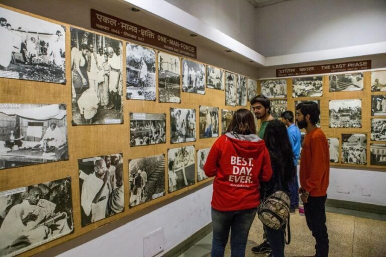 Gandhi's Delhi Private Half-Day Walking History Tour - What You Can Expect from the Experience