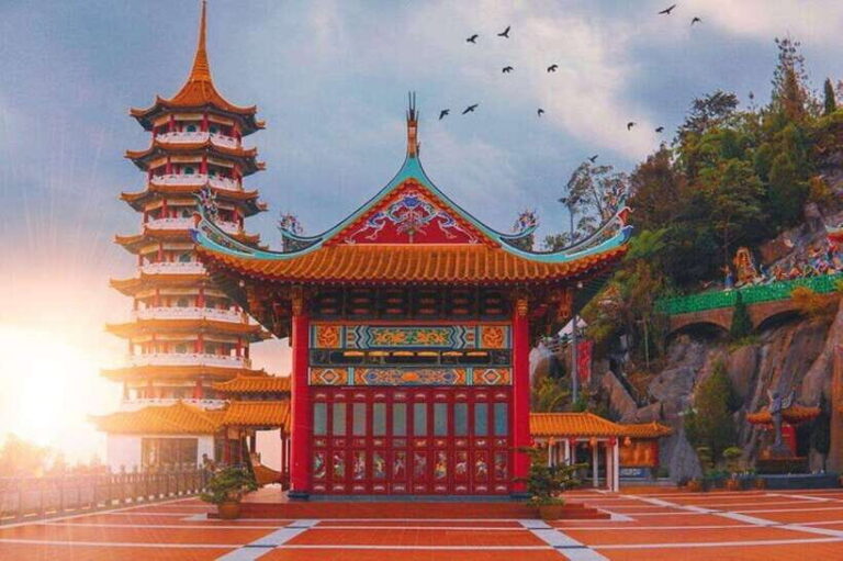Genting Highlands Private Day Trip with Batu Caves - What To Expect from the Experience