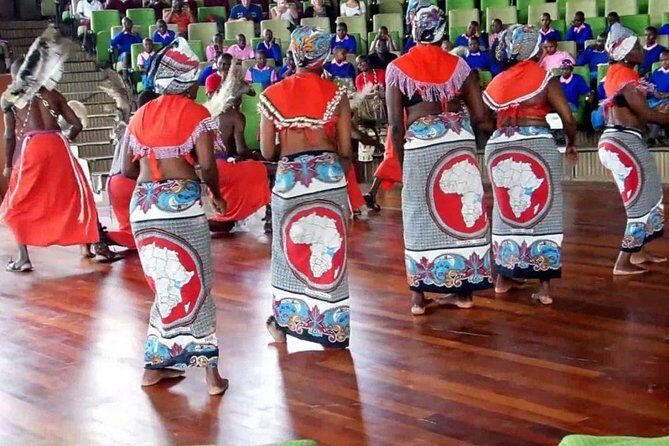 Giraffe Center, Elephant Orphanage, Beads Center & Bomas of Kenya Tour Nairobi - The Sum Up