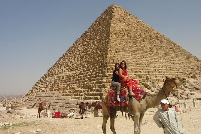 Giza Pyramids, Sphinx &the Egyptian Museum - In-Depth Look: The Giza Pyramids & Sphinx