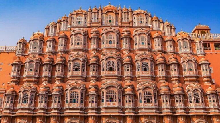 Golden Triangle Tour 4 Days From Mumbai with Return Flights - The Practicalities: What to Expect