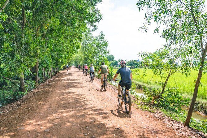 Grand Tour-Ek Phnom. Baset. Bamboo Train. Wat Banan. Phnom Sampov - Transportation, Timing, and Value