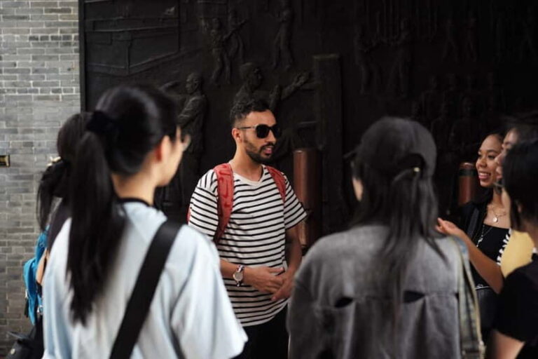 Guangzhou: Business Guide Service (Half day/Full day) - FAQs