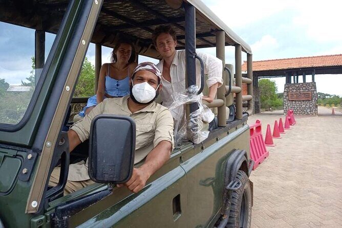 Guided Leopard Safari in Yala National Park in a Land Rover Defender - What Makes This Safari Special?
