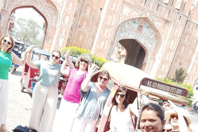 Guided Morning E-Rickshaw Ride with Food Tasting at Jaipur - Exploring each stop in detail