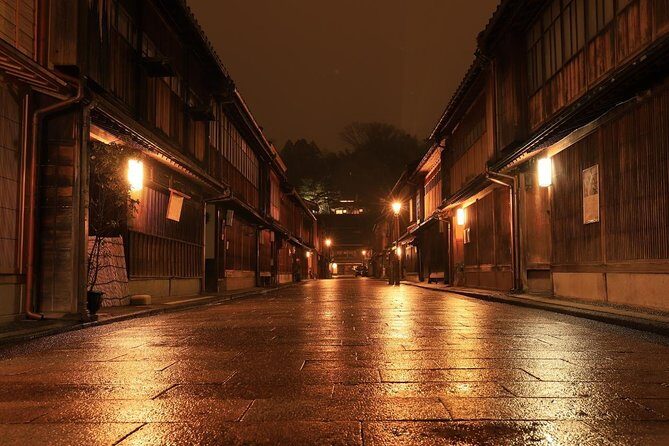 Guided Night Tour to Feel the Samurai Culture in Kanazawa - Practical Aspects of the Tour