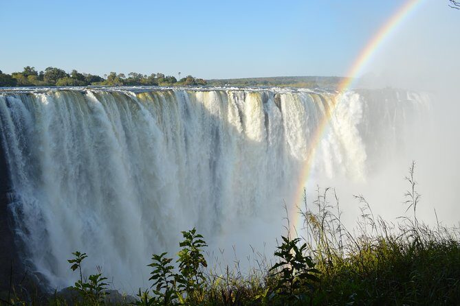 Guided Tour of the Majestic Victoria Falls - Overview of the Tour Experience