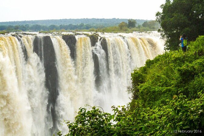 Guided Tour of Victoria Falls with Pickup - Who Would Benefit Most?