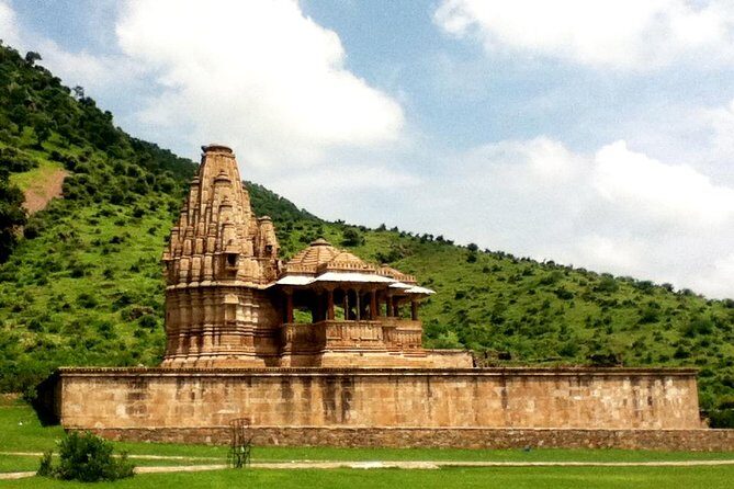 Guided Tour to Haunted Bhangarh & Abhaneri Step Well From Jaipur - The Value of the Tour