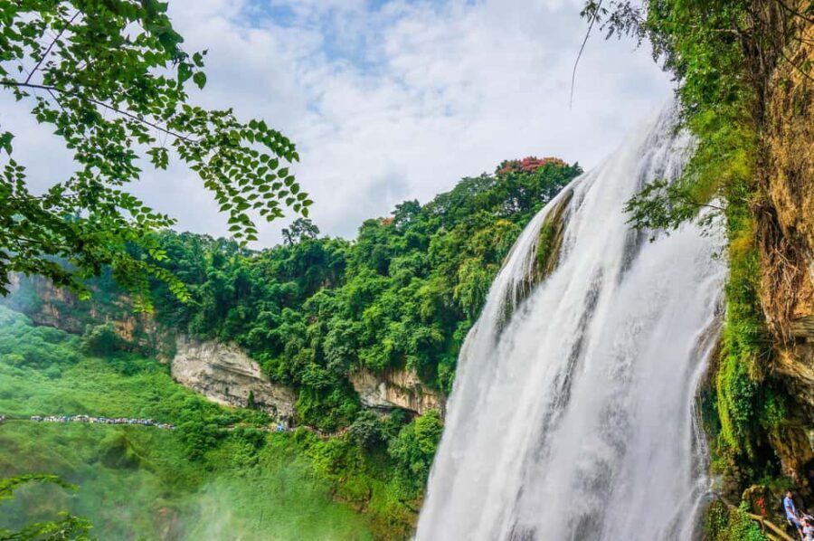 Guiyang 2-Day TourHuangguoshu Falls & Dragon Palace Cave - Detailed Itinerary Breakdown