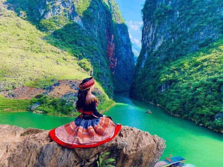 Ha Giang: 2-Day Motorbike Tour with Accommodation - The Sum Up
