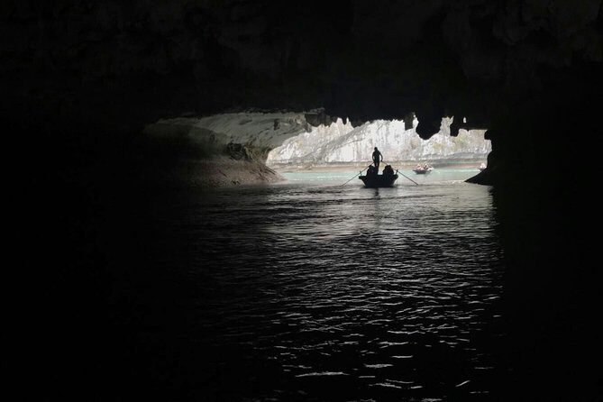 Ha Long Bay - Lan Ha Bay 2D1N on 4-star Cruises - Who Will Appreciate This Tour?