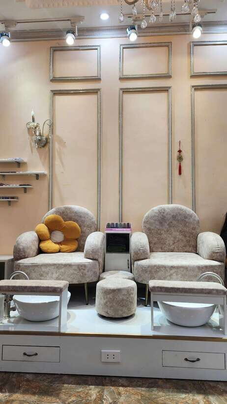 Ha Noi : Foot Massage Service with our skilled therapists - The Details: What’s Included and What’s Not