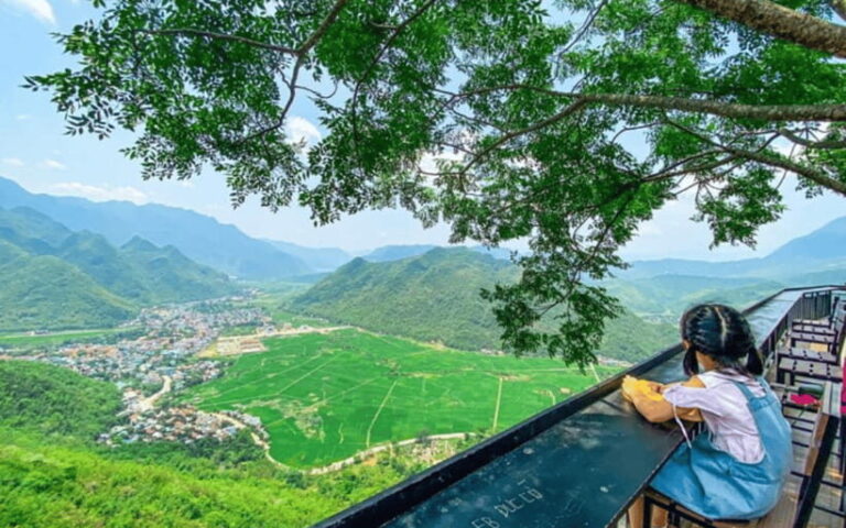Ha Noi - Mai Chau - Pu Luong 2 Days 1 Night Trekking Tour - Day 2: Trekking and Exploring Pu Luong