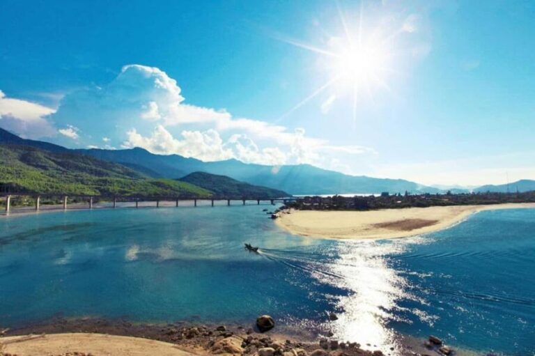 HAI VAN PASS & HUE CITY EXPLORE 1 DAY TOUR - Transport, Guides, and Value