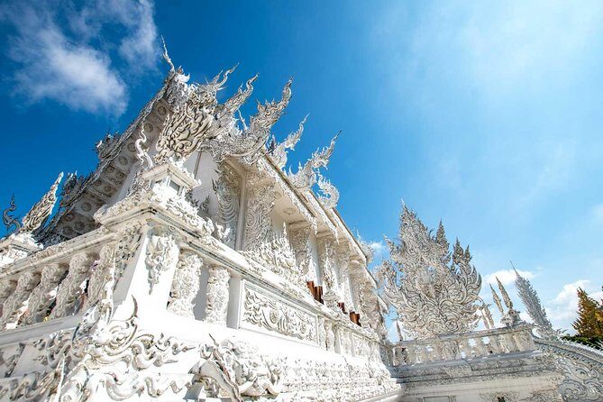 Half Day Chiang Rai City Tour with White Temple & Wat Phra Kaew - Authenticity and Local Flavor
