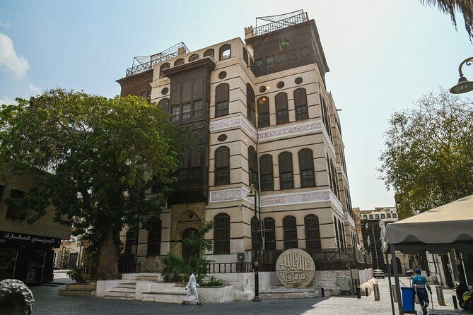 Half Day Jeddah Traditional City Tour - Cultural and Historic Insights