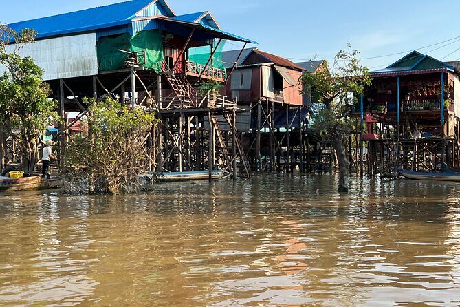 Half Day Kompong Pluck stilt home Village on Tonle Sap & Sunset - Optional Flooded Forest Canoe Ride