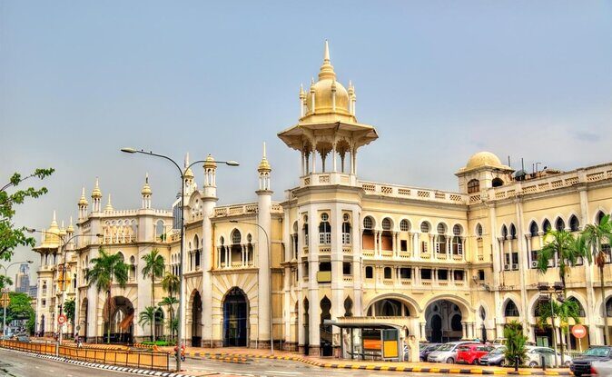 Half Day KUALA LUMPUR CITY NOTED LANDMARKS TOUR - Deep Dive into the Itinerary