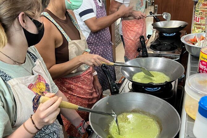 Half day Thai cooking Class + Market tour+Garden tour - Practical Details