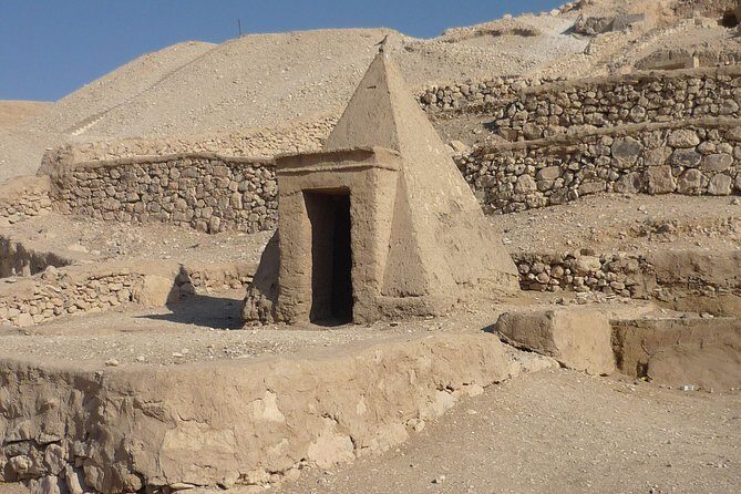 half day west Bank tour B habu temple and workers tombs - The Sum Up